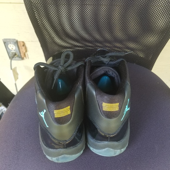 Brand new sz 13 gamma blue 11s - Picture 3 of 3
